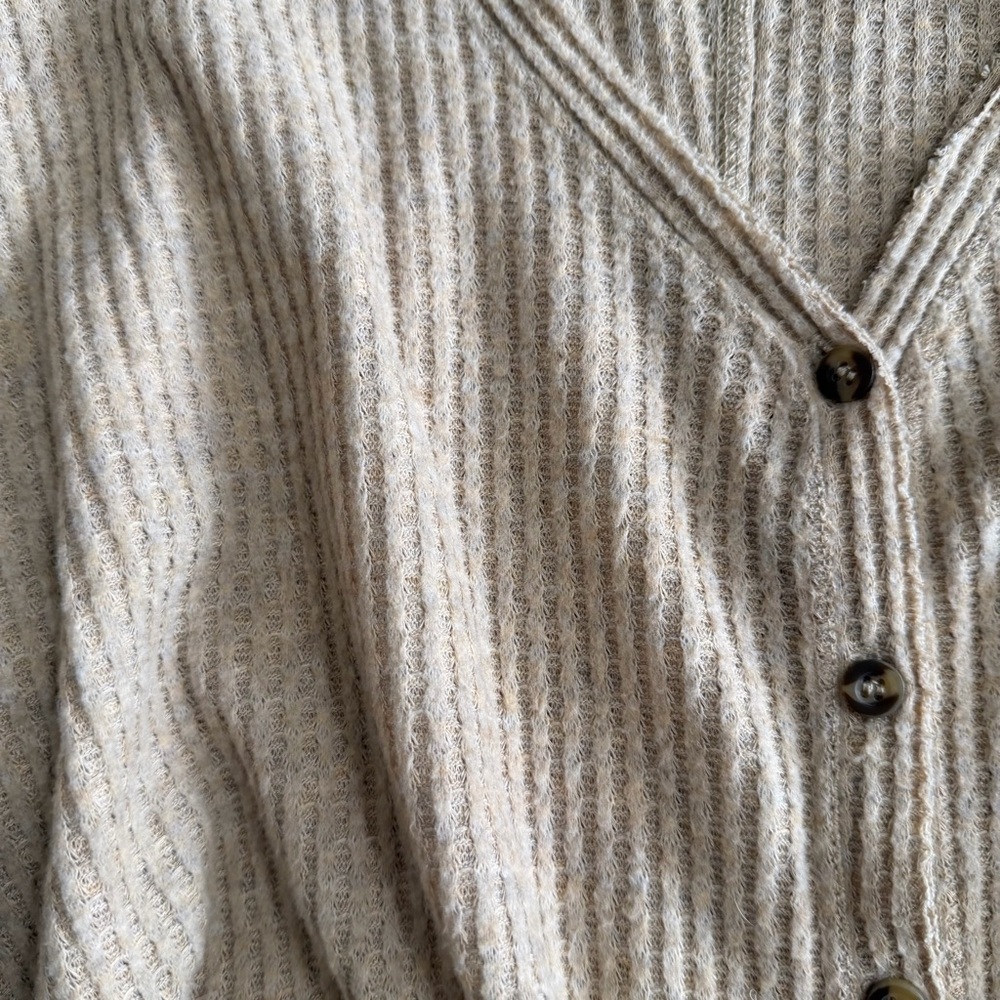 UO “Out from Under” Tie Front Top - Picture 5 of 9